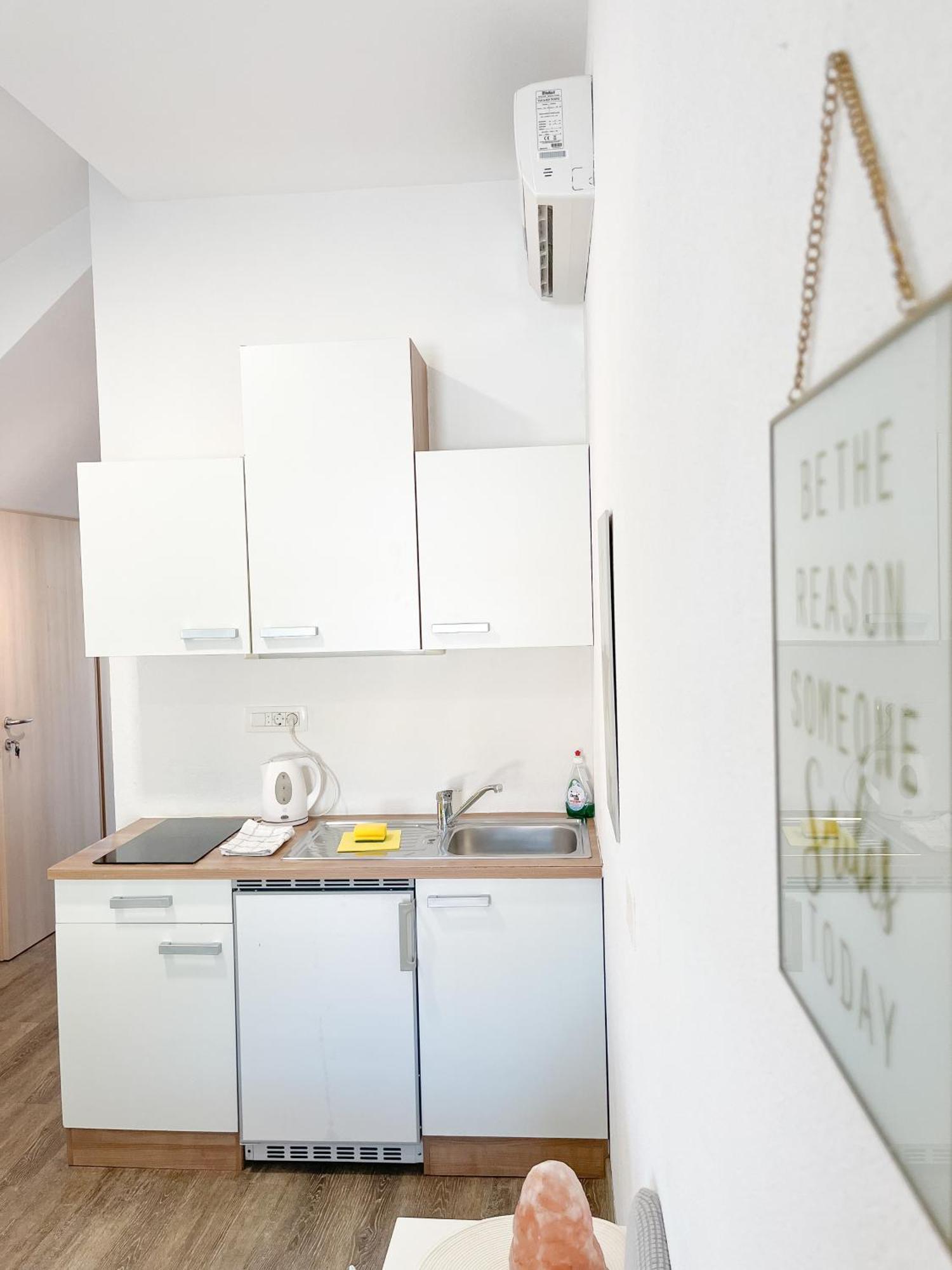 Anita'S Studio Apartments 卢布尔雅那 外观 照片